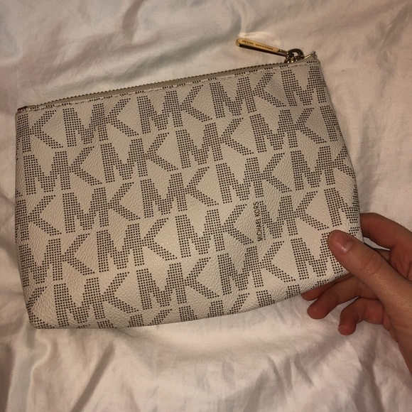 Small Michael Kors Bag Jet Set - Picture 5 of 5